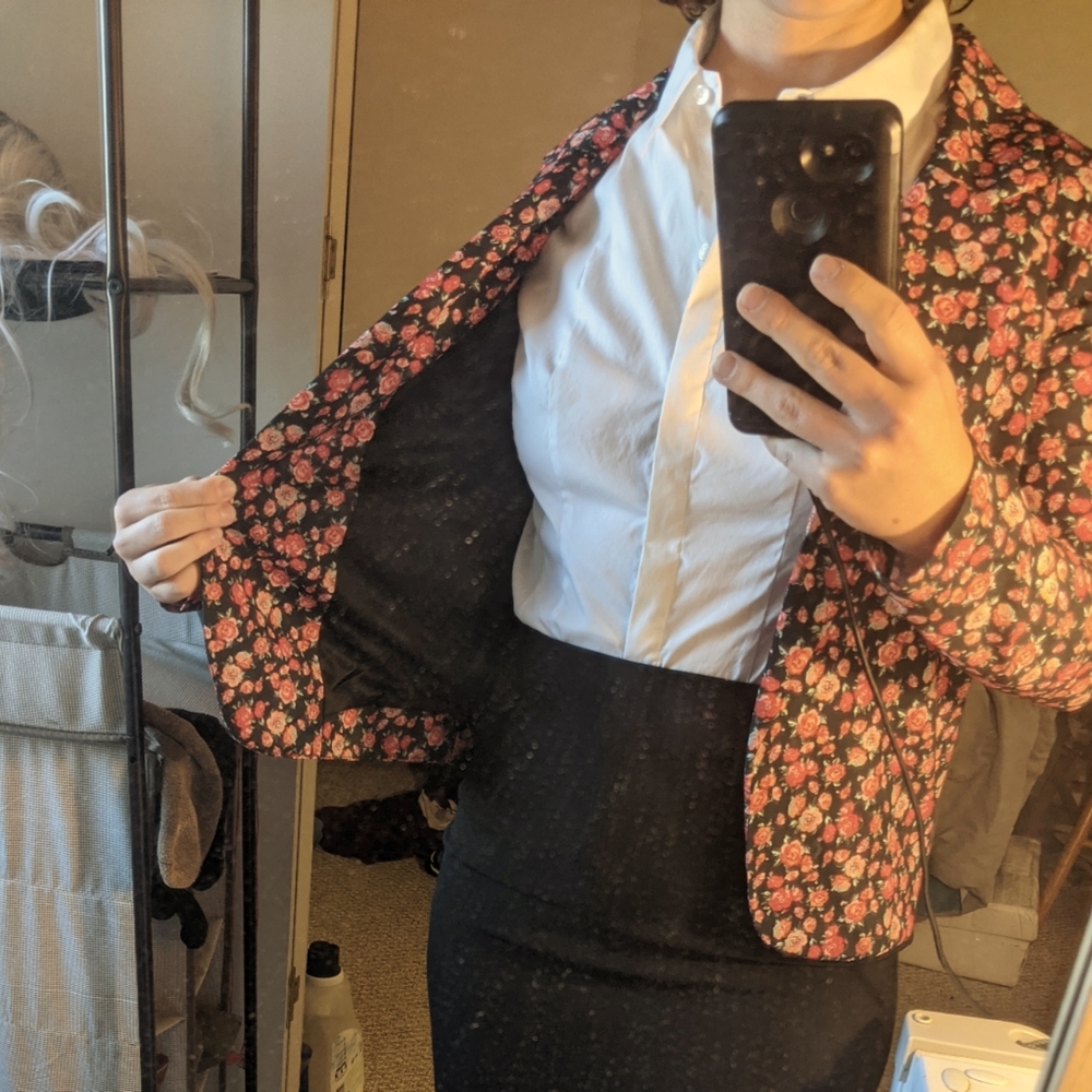 Rose floral relaxed blazer